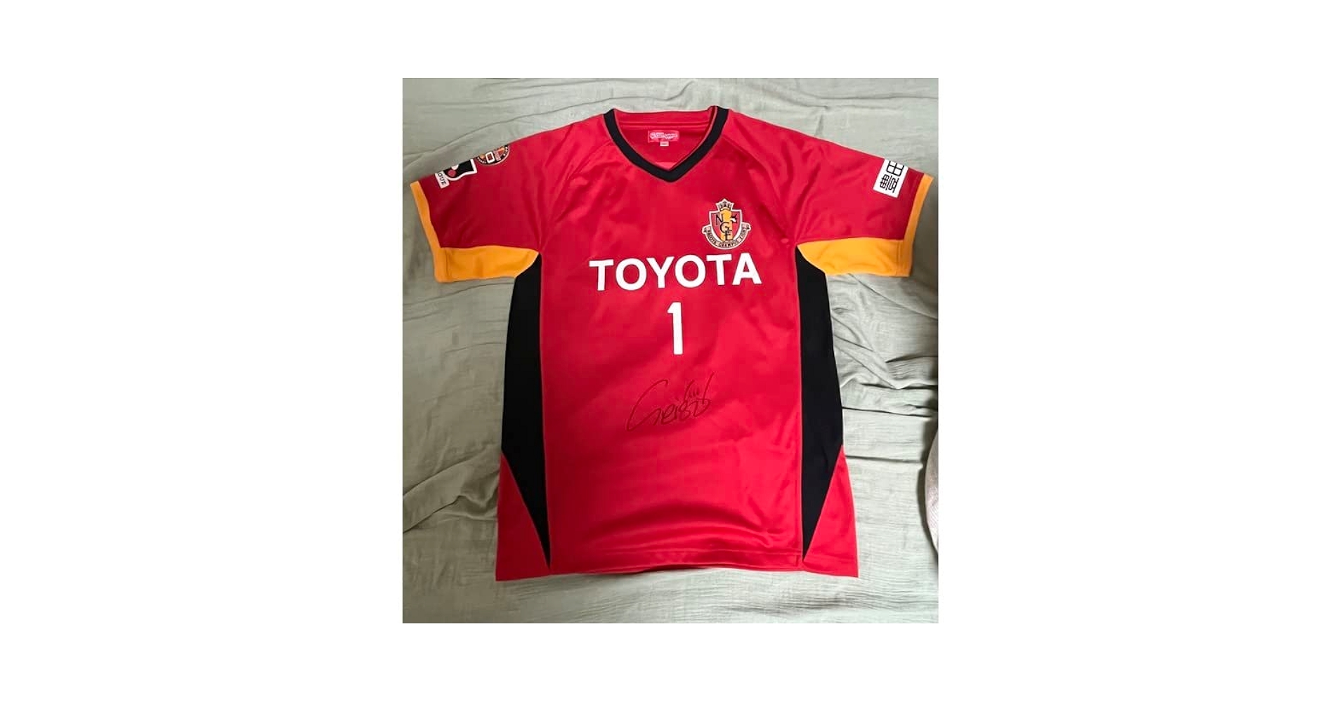 名古屋グランパス 楢崎正剛選手ユニフォーム 51MRiz+LsCL._UF350,350_QL50_.jpg